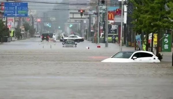 15日日本秋田市画面，图自《读卖新闻》