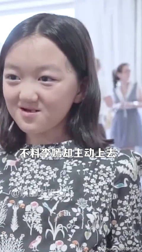 王菲小女儿偶遇脱口而出的一句话彻底暴露真实人品王菲李嫣都是