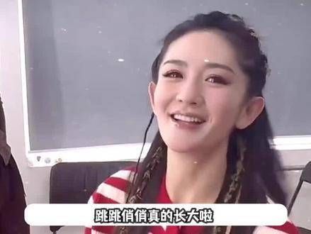 张杰与谢娜的双胞胎女儿幼儿园毕业…